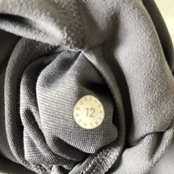 🦊 Lululemon Aligns 25” - Picture 7 of 8